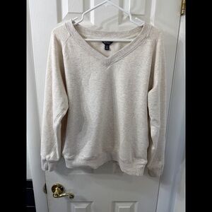 Buffalo David Bitton Woman’s Super Soft Fleece V-Neck Pullover Sweatshirt Size M